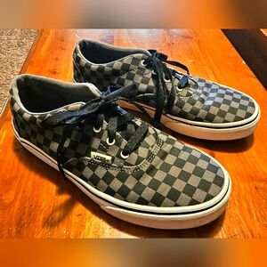 Vans Off The Wall Skateboard Sneaker